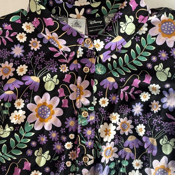 Her Universe Disney Floral Button Down Shirt - Picture 4 of 9